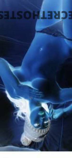 26 year old Filipino Escort in Cairns 24hr Filipino good sucks in/out eftpos welcome, Cairns