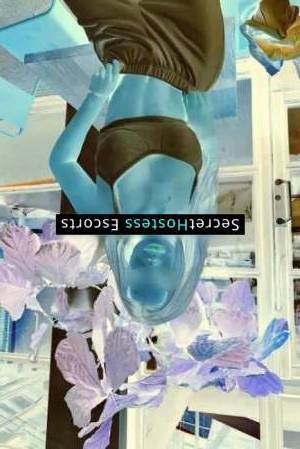 21 year old Escort in Berlin VIP Female Companions imagine that dream date