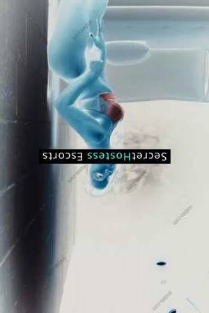 Isabella 20Yrs Old Escort 55KG 151CM Tall Split Image - 4