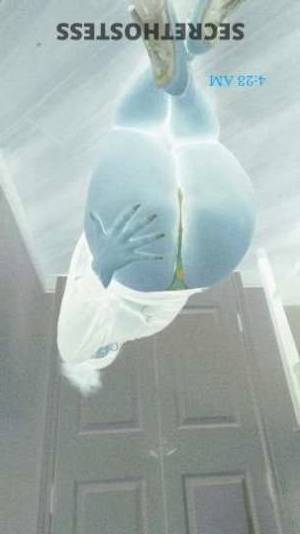 27 year old American Escort in Springfield IL Now Available, Call/Text For Daddies