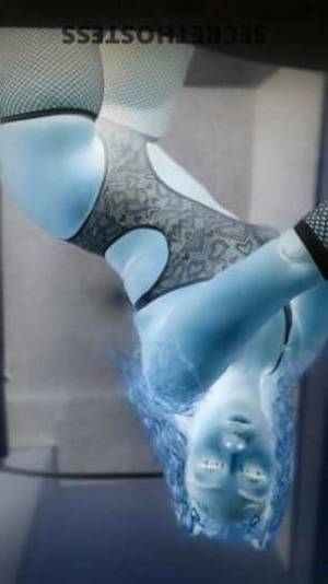 24 year old Escort in San Fernando Valley CA ExperienceUnforgettable Relief in Woodland Hills