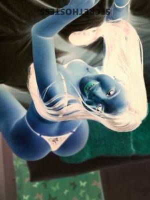24 year old Latino Escort in Chicago IL Caribbean hottie ready pleasing INCALL OUTCALL