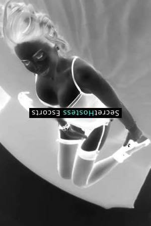 Fracesca 43Yrs Old Escort 53KG 169CM Tall Genoa Image - 2