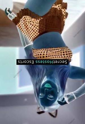 23 year old Russian Escort in Jeddah Seeking Elegance and Flirtation? Indulge in a Luxurious 