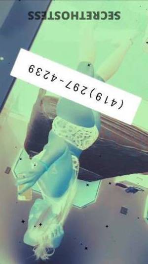26 year old Escort in Toledo OH Blonde hottie, eager to please