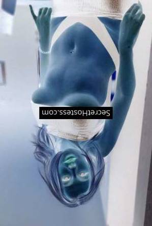 23 year old Caucasian Escort in Annecy Laura alone