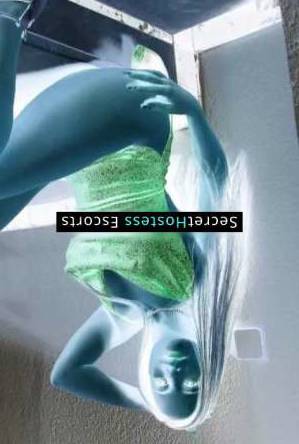 26 year old Colombian Escort in Valencia Colombian Hottie Lunita - Unforgettable Moments and Intimate
