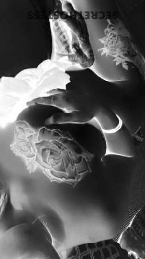 36 year old Escort in San Antonio TX Open Minded Fun Call Now