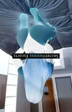 21 year old Ukrainian Escort in Durres Selecting a Title for the Advertisement " South Beach 