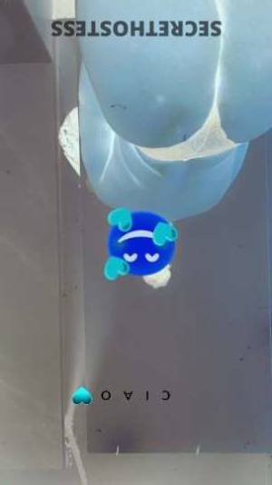 20 year old Colombian Escort in Columbia SC Generous Bosomed Colombian Escort for Discerning Gentlemen