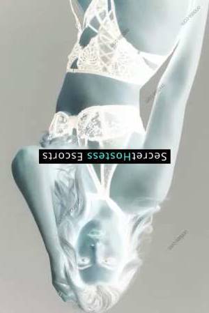 Bella 26Yrs Old Escort 66KG 178CM Tall London Image - 14