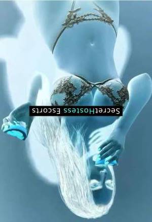 22 year old Brazilian Escort in Riyadh Manny Your Alluring Jordanian Dream, Ready for Unleashed 