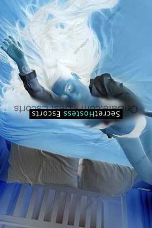 22 year old Escort in Pittsburgh PA Seeking Man for Playful Adventure Hot Escort Ready for Fun