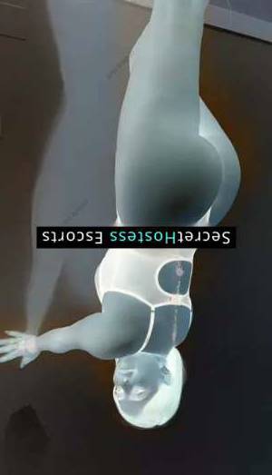 23 year old Colombian Escort in Sarandë Elegant and Sensual Escort for Your Deep Pleasure