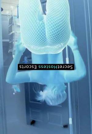 34 year old Italian Escort in Napoli for Your Desire Slim and Sexy Escort for Your Enjoyment