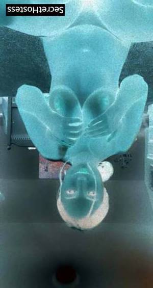 25 year old Escort in Manhattan NY Romantic Escape