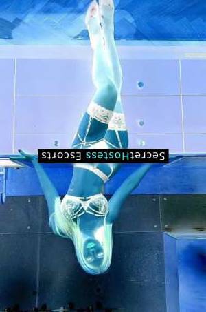 24 year old Brazilian Escort in Split Urgent Need for Care Delicate Flower Seeks Tending