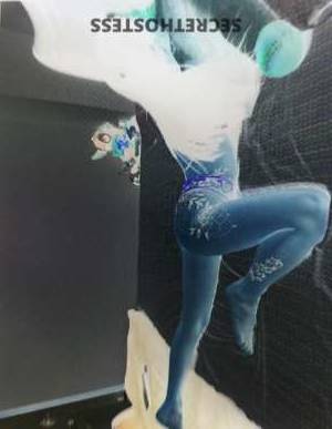 30 year old Escort in St Joseph MO Captivating Flirtacious Escort