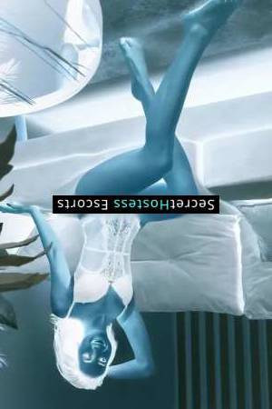 Sofa 22Yrs Old Escort 50KG 170CM Tall Napoli Image - 4