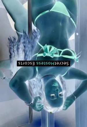 28 year old Colombian Escort in Palma Enchanting Latina Escort Dream Come True Beauty and 