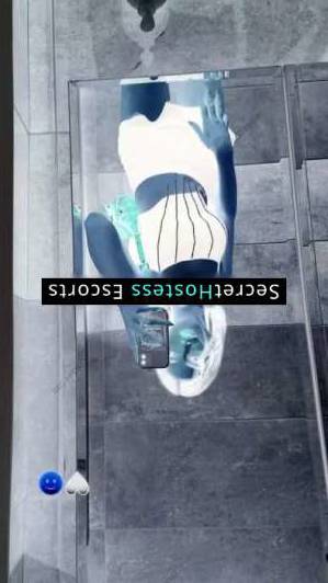 Intelligent and Seductive Escort for Flirtatious Fun in Mersin
