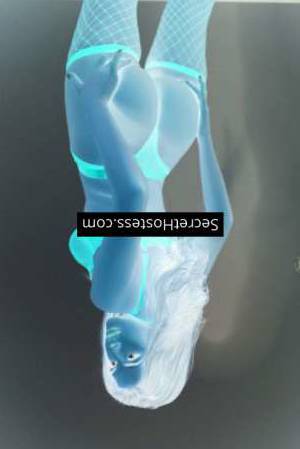 18 year old Caucasian Escort in Jeddah Luxury Escort