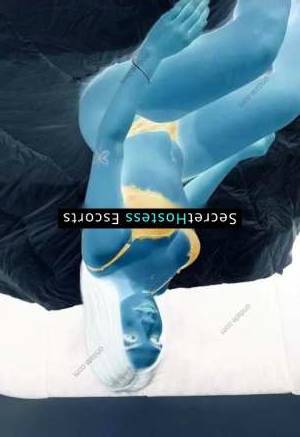 23 year old Venezuelan Escort in Barcelona Discover Adventure and Companionship with Any, the VIVACIOUS