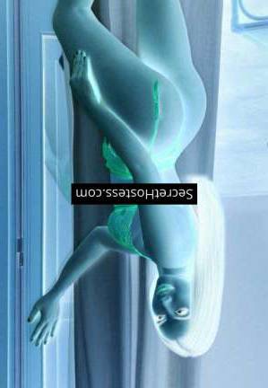 25 year old Latin Escort in Jeddah Bella Agency