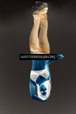 22 year old Latin Escort in Palma de Mallorca Camila