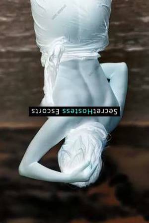 0 year old Swedish Escort in Berlin Lyra Vallance Bergman Elite Companion