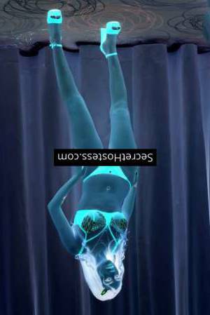 21 year old Escort in Dubai Masha, Indep
