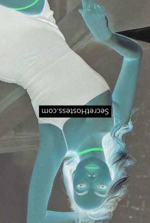 22 year old Caucasian Escort in Dubai Mika 22Yrs Old Caucasian Escort Brown Hair Green Eyes B Cup 