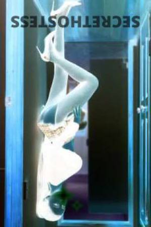 23 year old Escort in Adelaide New Round Bum Escort