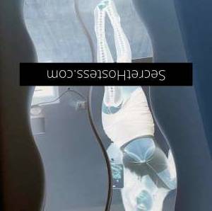 30 year old Escort in Warrnambool Sexy Siren