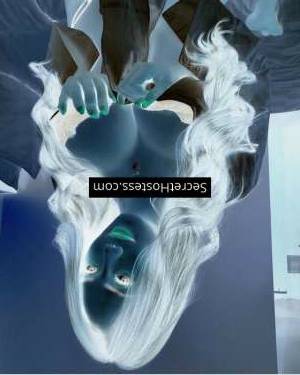 25 year old Asian Escort in Kuala Lumpur Aarifa, Agency