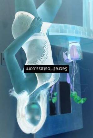 36 year old Caucasian Escort in Frankfurt Olivia, Agency