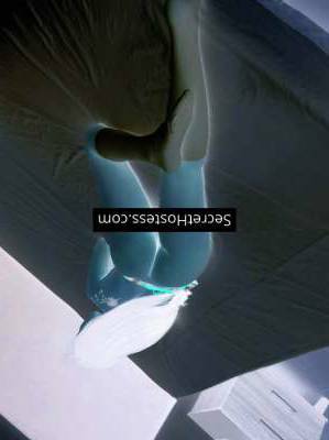 26 year old Asian Escort in Bangi Sammy, Agency