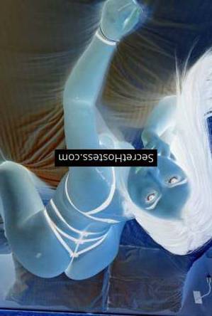 24 year old Latin Escort in London Sophia, Independent