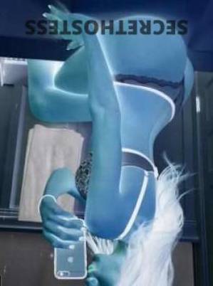 Blond 20yo Teen Busty in Devonport in Devonport