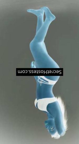Gabriela 26Yrs Old Escort 50KG 167CM Tall Shanghai Image - 1