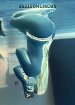 21 year old American Escort in San Fernando Valley CA Hot Latina Babe, Incall/Outcall, Cardates