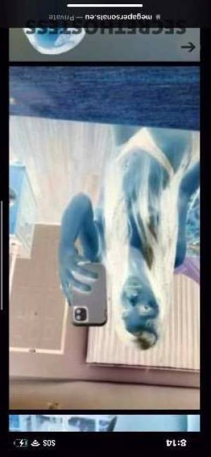 21 year old Escort in Bakersfield CA welcome to co city