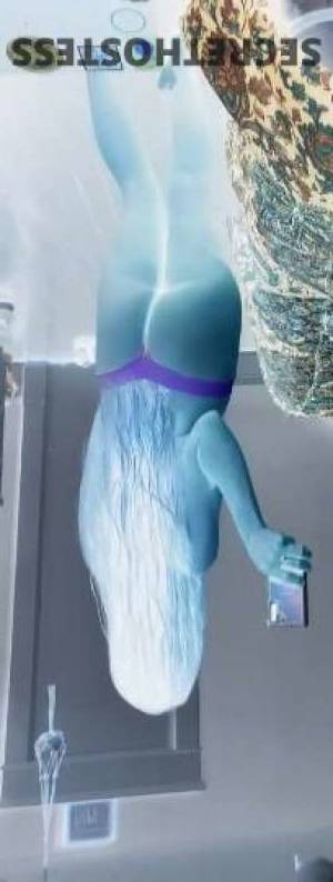 26 year old Escort in Bakersfield CA Treat yourself