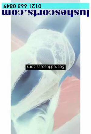 31 year old Irish Escort in Birmingham Ellie