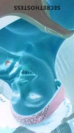 37 year old Escort in Bakersfield CA Dont tie me down or do