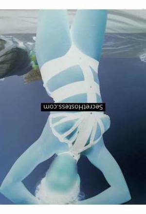 40 year old Escort in Birmingham 40Yrs Old Escort Black Hair Brown Eyes A Cup 165CM Tall 