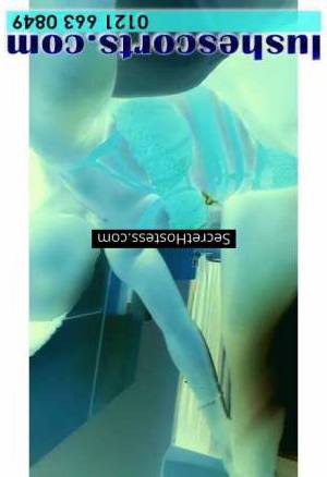 42Yrs Old Escort Size 12 165CM Tall Birmingham Image - 1