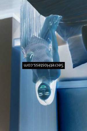 22 year old Asian Escort in Manila Kelly, Agency