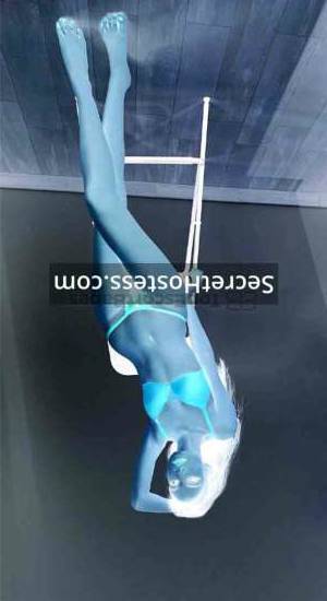 22 year old Kazakhstani Escort in Dubai Karina, Agency