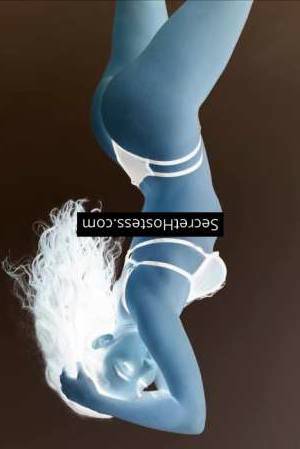 Alia 22Yrs Old Escort 174CM Tall Dubai Image - 1